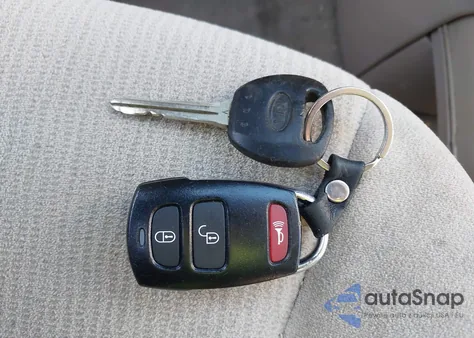 2007 Kia Sedona Lx z USA, uszkodzony, nr VIN KNDMB233176167665